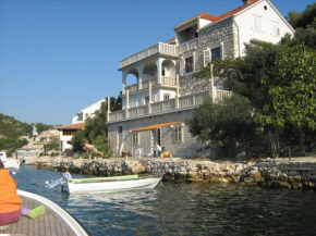 Apartments by the sea Zaklopatica, Lastovo - 8346